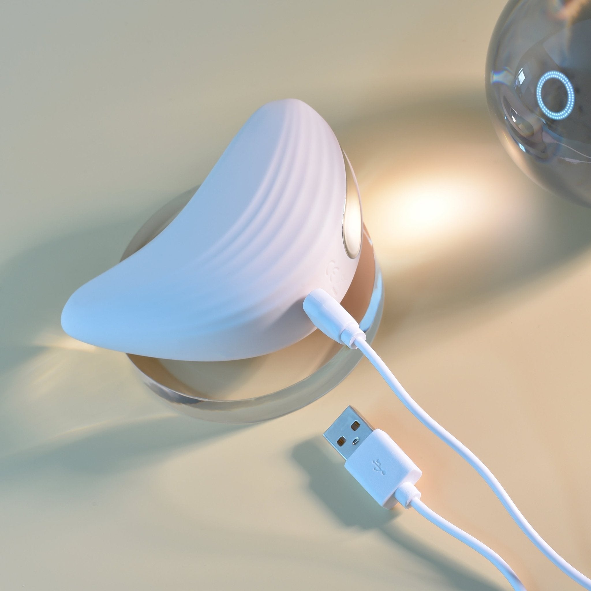 Playboy Pleasure Palm Vibrator | Shop Lowest Prices at Funlove.com