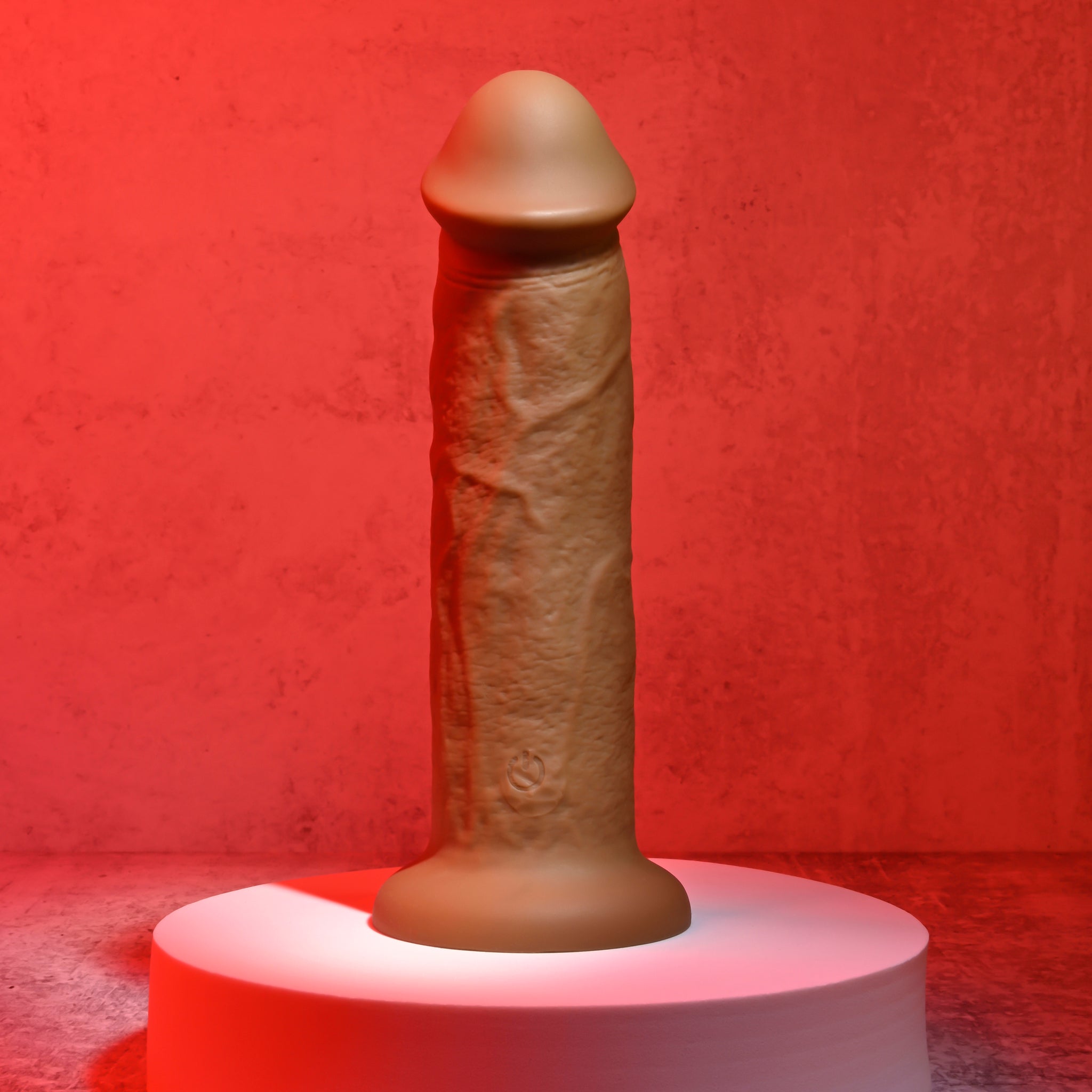 Evolved 7" Girthy Vibrating Dong - Dark