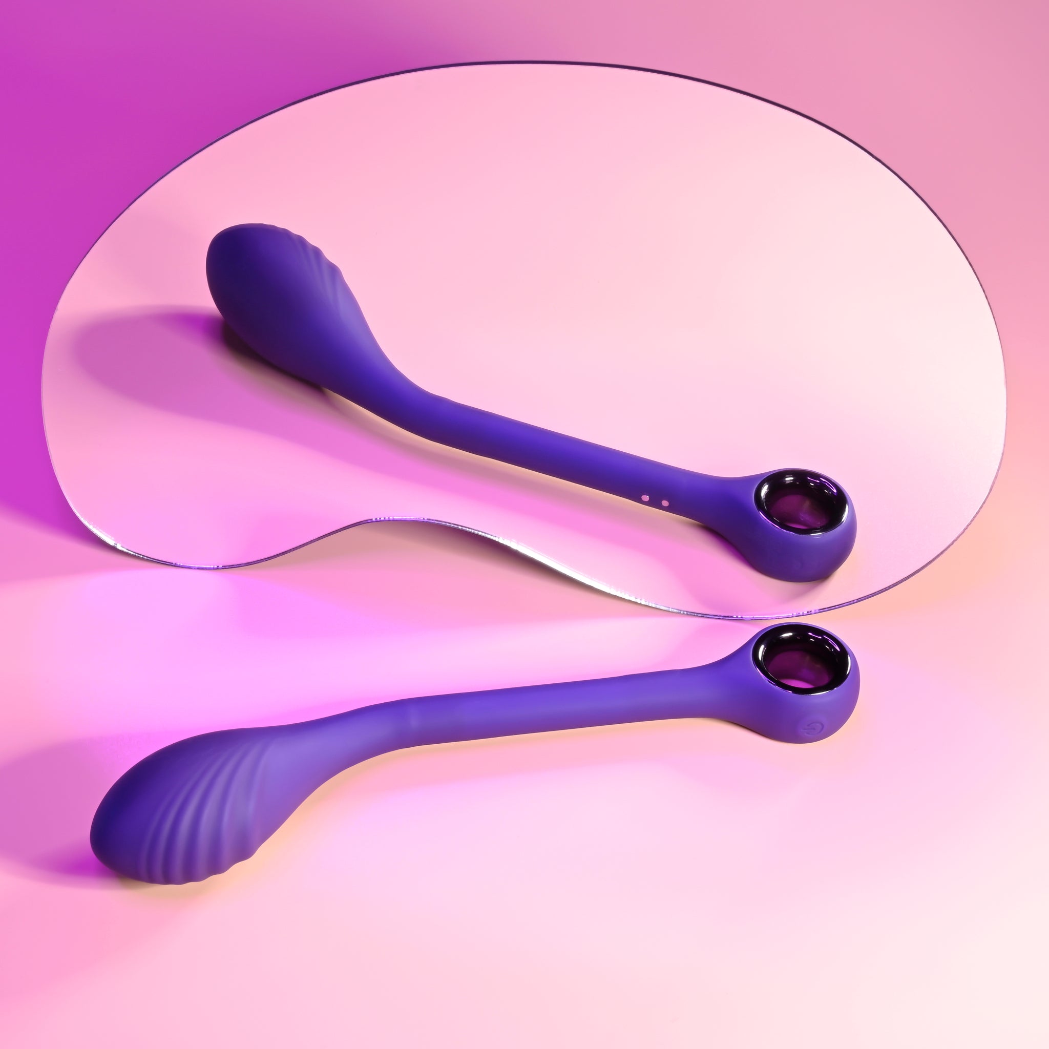 Playboy Pleasure Spot On G-spot Vibrator - Acai