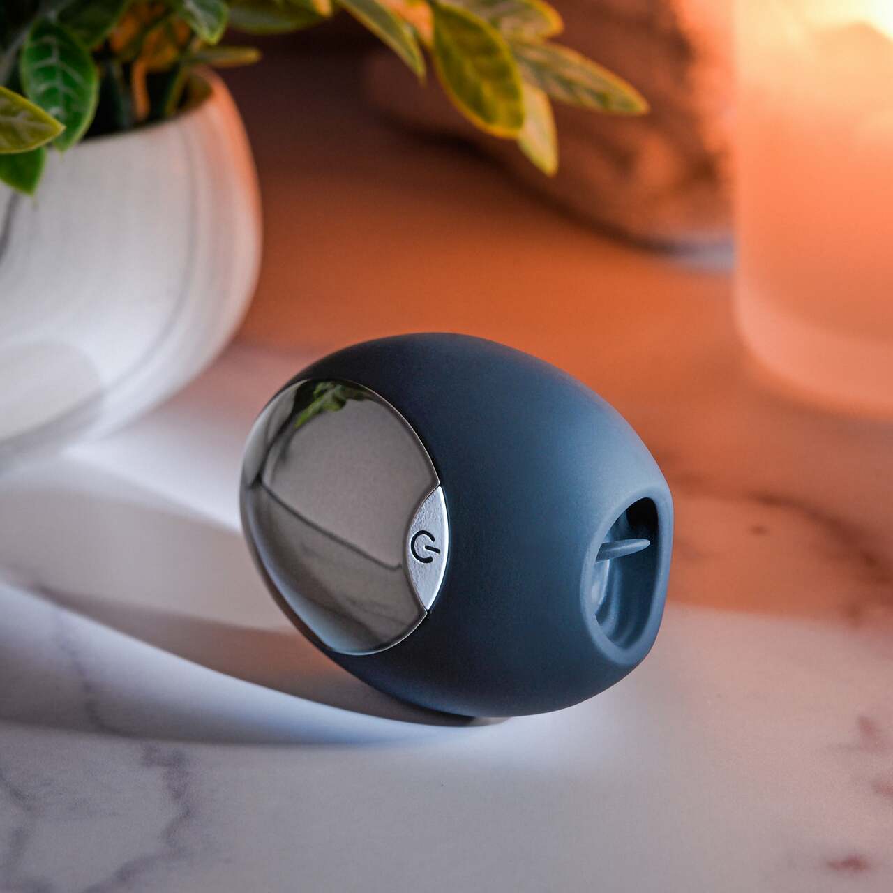 Evolved Lickity Slit Oral Massager - Black