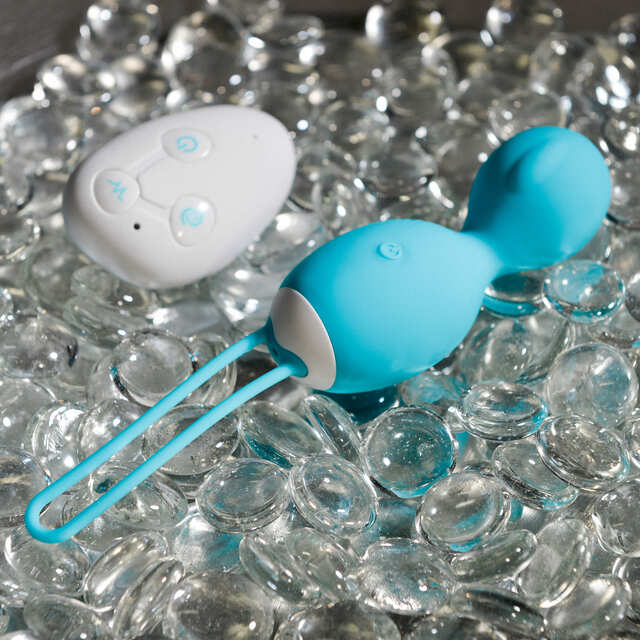 Evolved Twistin The Night Away Kegel Rechargeable - Blue
