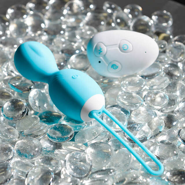 Evolved Twistin The Night Away Kegel Rechargeable - Blue