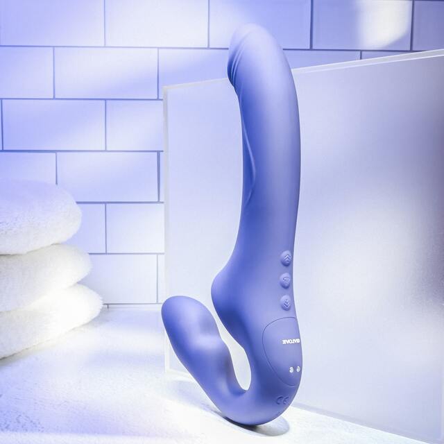 Evolved 2 Become 1 Strapless Strap On - Purple