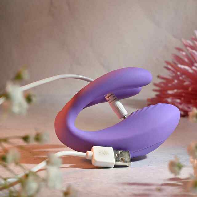 Evolved Petite Tickler Mini Vibe W/remote - Purple