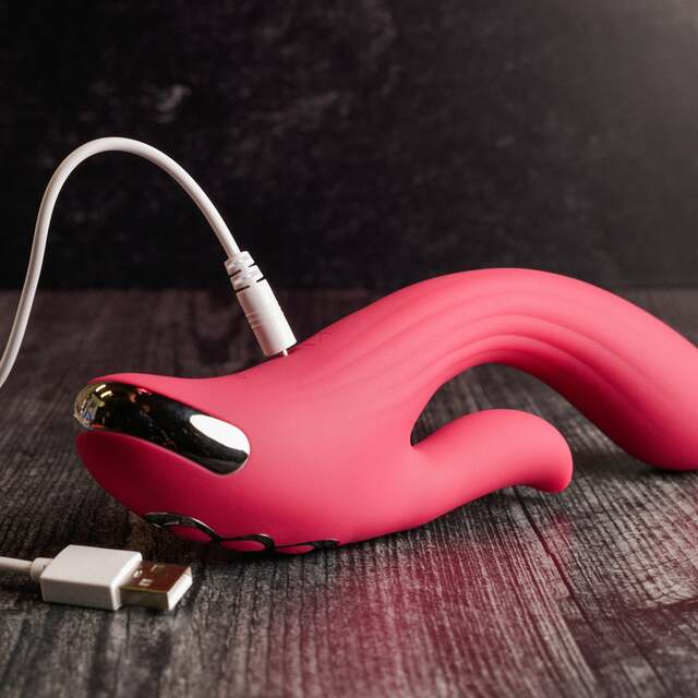 Evolved Red Dream Dual Stim - Burgundy