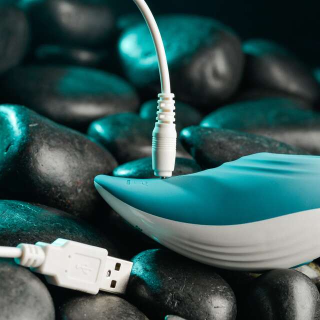 Evolved Palm Pleasure | Shop Lowest Prices at Funlove.com